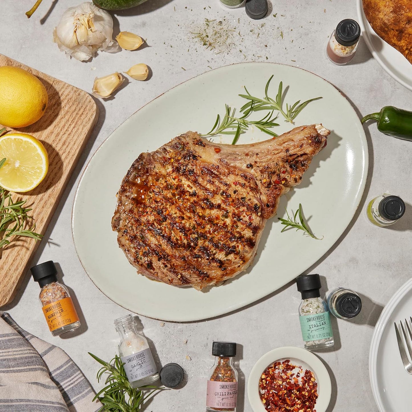 Smokehouse by Thoughtfully 20-count Ultimate Grilling Spice Set with Chili Garlic, Rosemary, and more