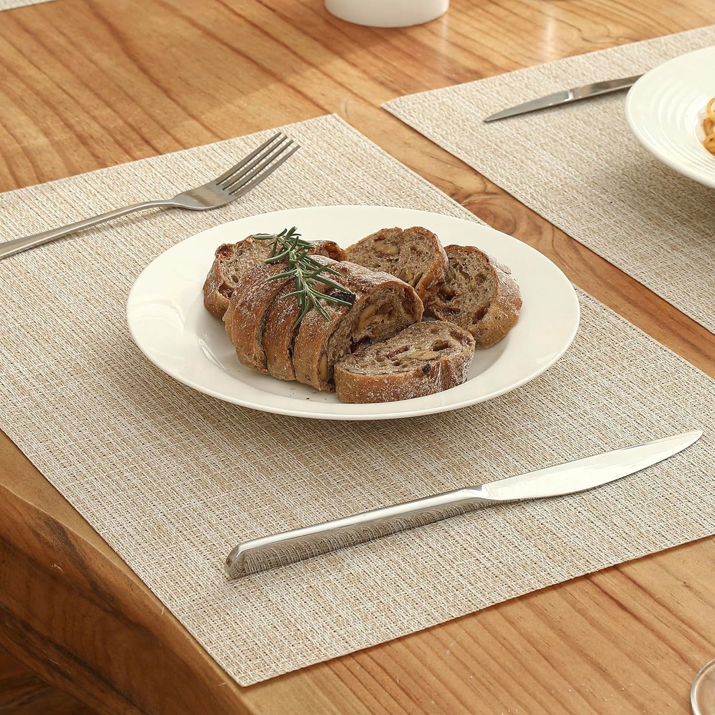 Leetaltree Beige Placemats Set of 4 - Heat Resistant Non-Slip Place mats for Dining Table, Washable Durable PVC Vinyl Woven Table Mats(Beige, 4)
