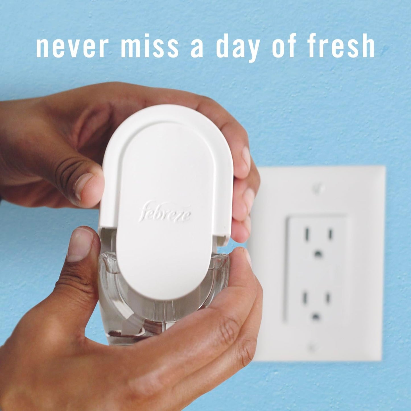 Febreze Plug in Air Freshener, Odor-Fighting Scented Oil Refill, Air Fresheners for Home and Bathroom and Kitchen, Long Lasting for Strong Odors, Unstopables Fresh Scent, 0.87oz Refills, 3 Count