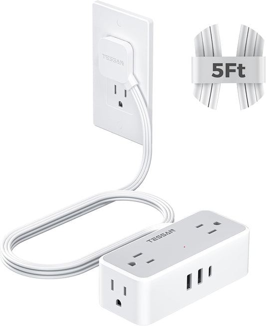 Flat Plug Extension Cord 5 FT, Surge Protector Power Strip with 4 AC Outlets 1 USB C and 2 USB A Ports, 900 Joules Protection, Multiple Wall Outlet Extender Suitable for Home Office Dorm
