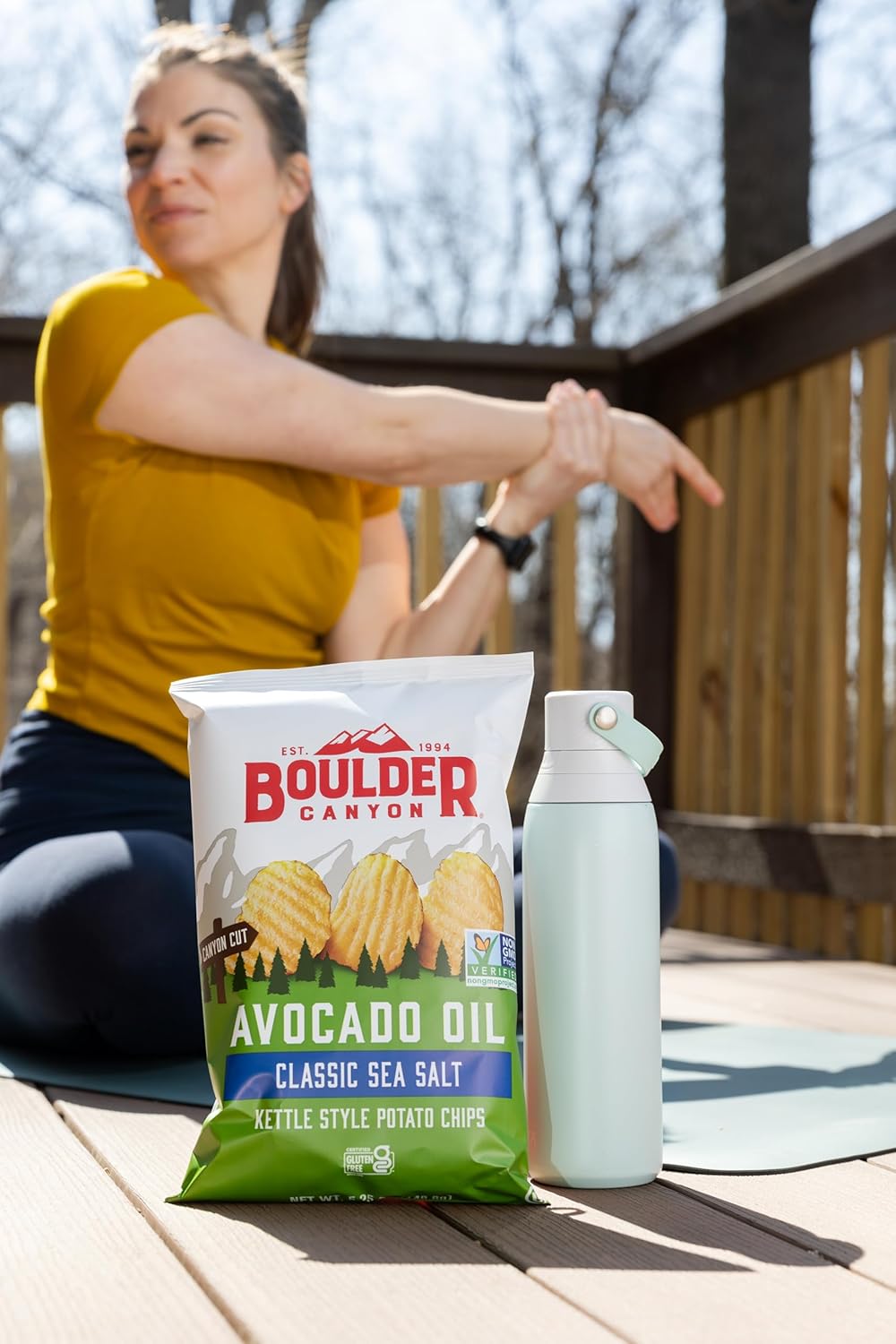 Boulder Canyon Avocado Oil Kettle Style Potato Chips Variety Pack, 18 Count - Gluten-Free, Non-GMO, Hickory Barbecue, Classic Sea Salt, Sea Salt & Cracked Pepper (1 oz Bags)