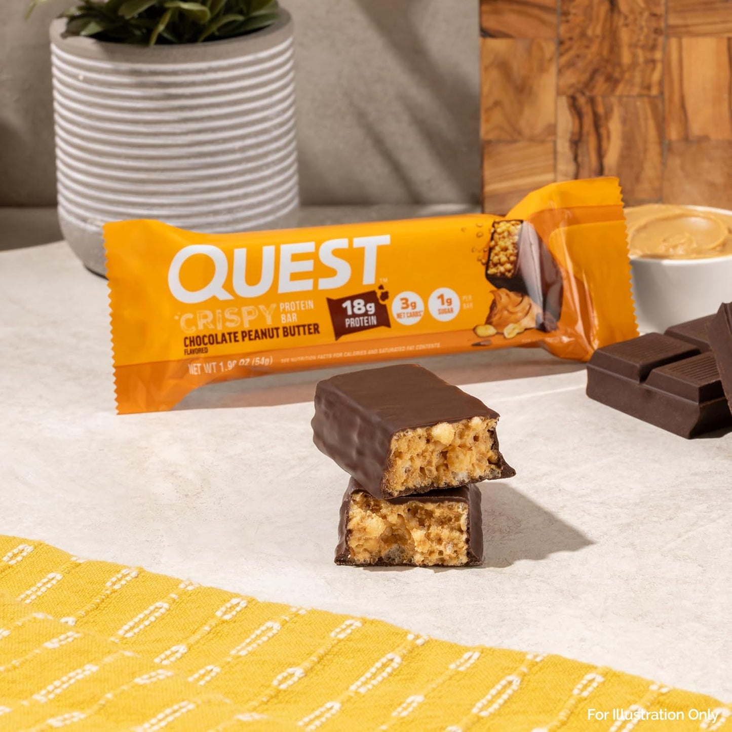 Quest Nutrition Crispy Chocolate Peanut Butter Hero Protein Bar, 18g Protein, 1g Sugar, 3g Net Carb, Gluten Free Protein Snack, Keto Friendly, 4 Count